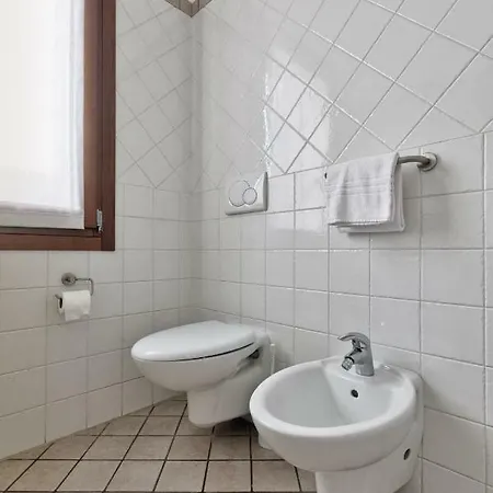 Ferienhaus Luxury Modern With Private Parking Mestre